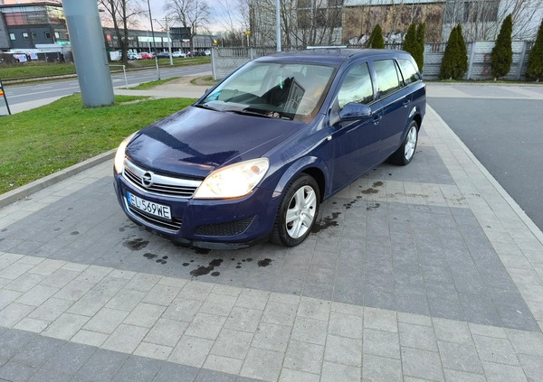 Opel Astra cena 11000 przebieg: 215800, rok produkcji 2009 z Łódź małe 29